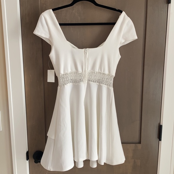 Crystal Doll White Mini Fit & Flare Party Dress Size 7 NWT - Picture 9 of 13